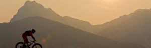 exercise-smokey-air-mountain-biker-forest-fire