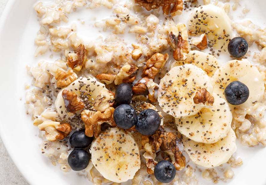 fibre rich oatmeal bowl